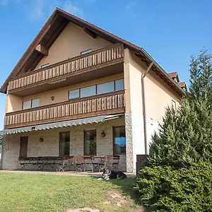 Gaestehaus Lorz Hotel